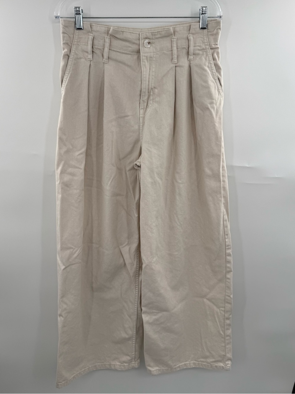 Bershka Denim Wide Leg Pleated Jeans Womens US 4 Cream Ivory High Rise Lyocell